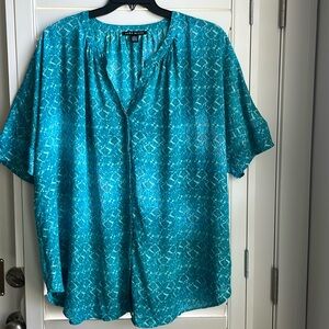 Plus size women’s blue & teal print button up short dolman sleeve top EUC